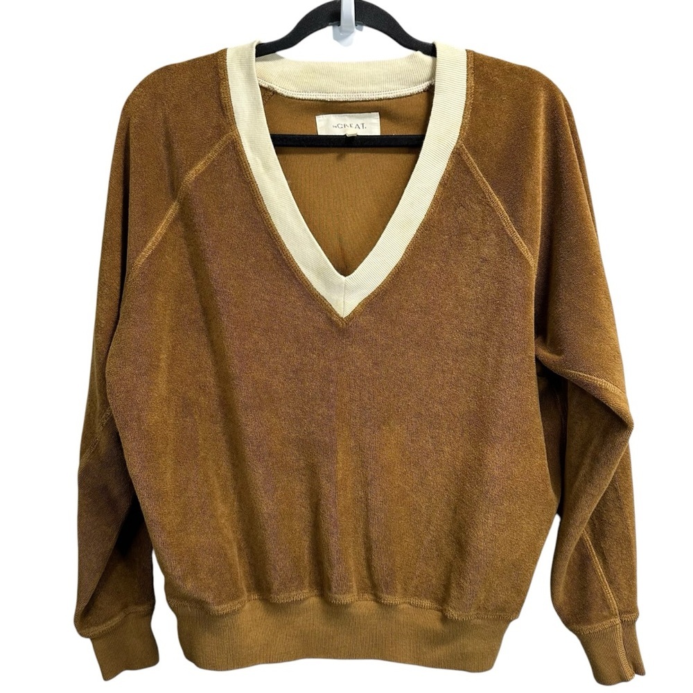 The Great. The Microterry V-Neck Sweatshirt - Picture 2 of 6
